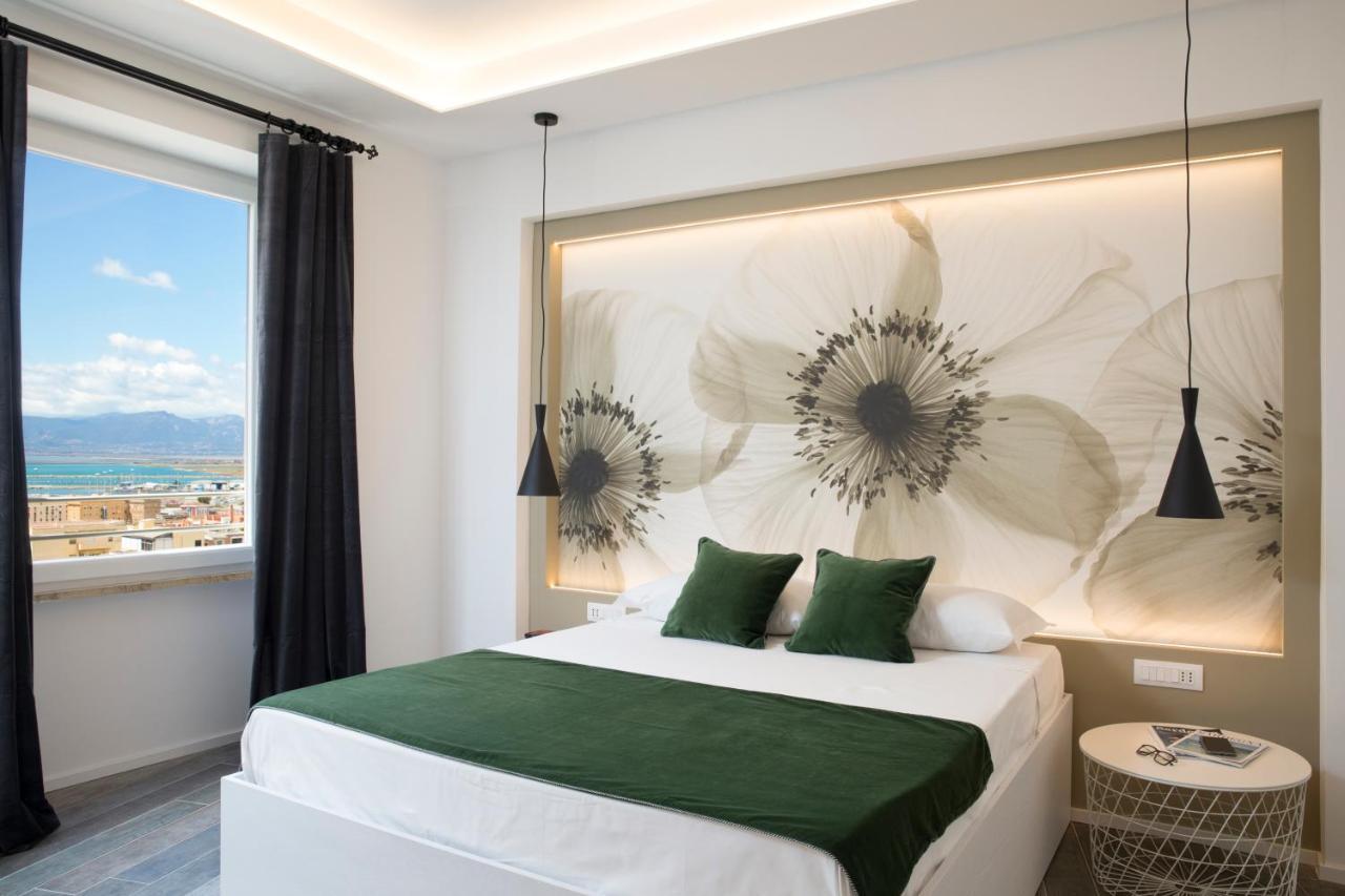 Vista Suites - Piazza Yenne Cagliari Exterior foto