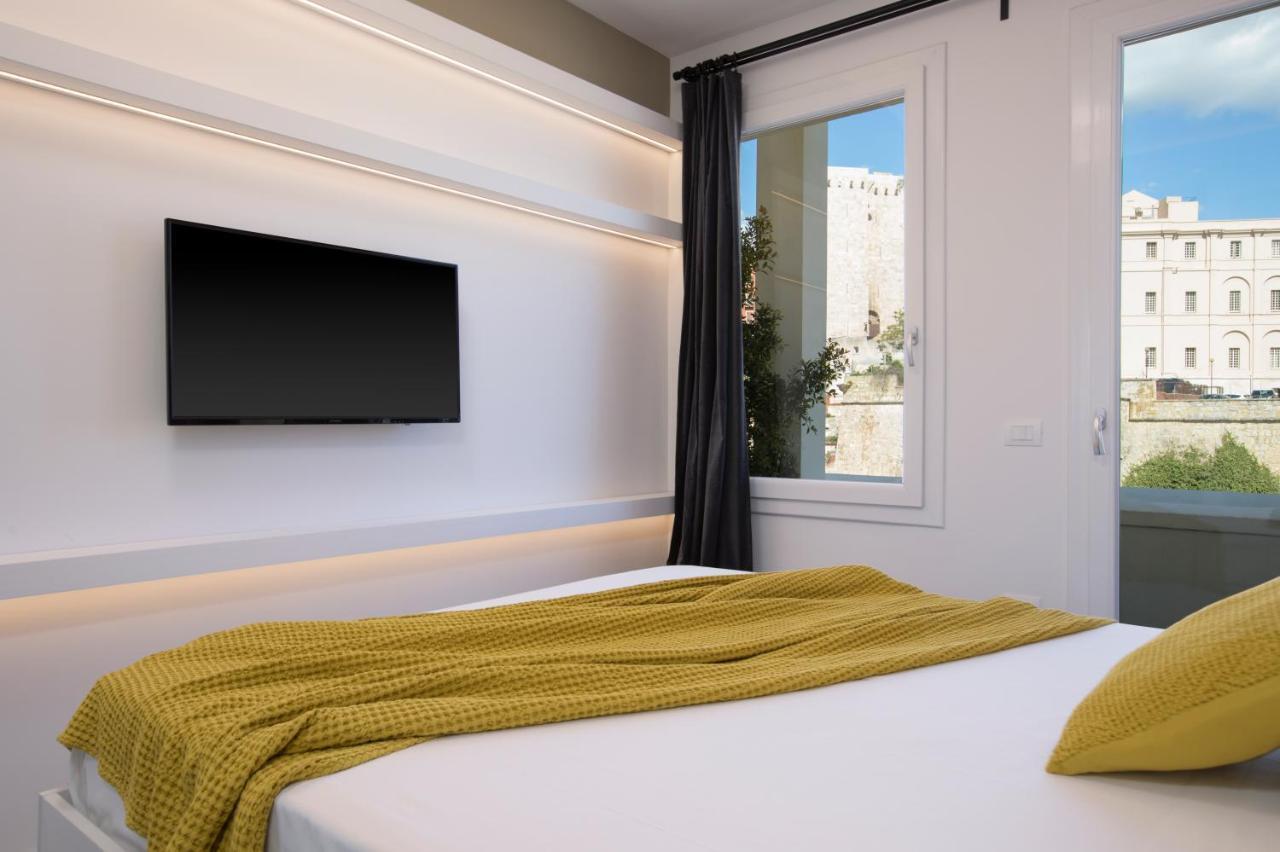Vista Suites - Piazza Yenne Cagliari Exterior foto